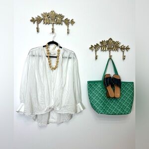 Banana Republic cotton flowy style blouse m/L